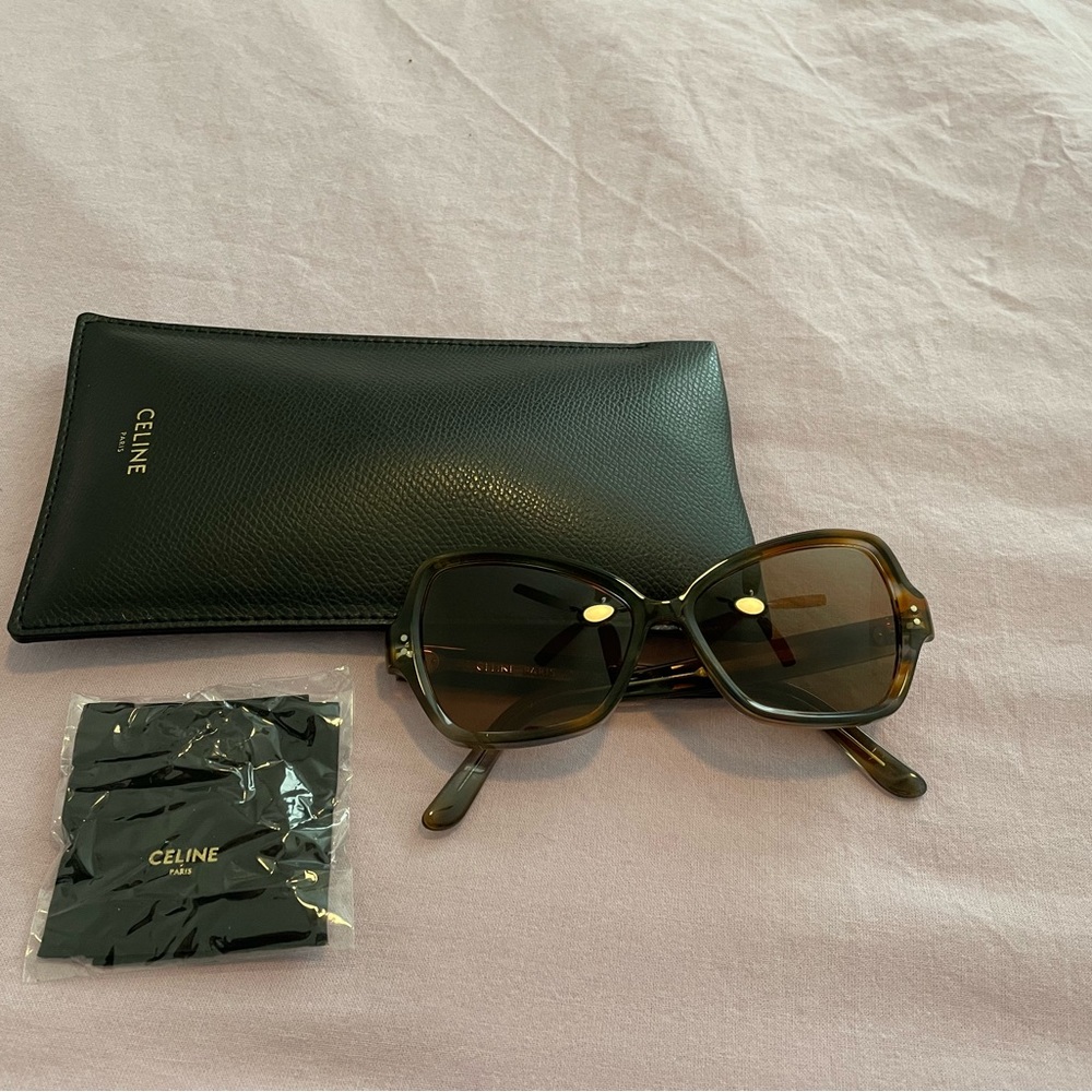 Authentic Celine Butterfly Shape Oversized Sungla… - image 2